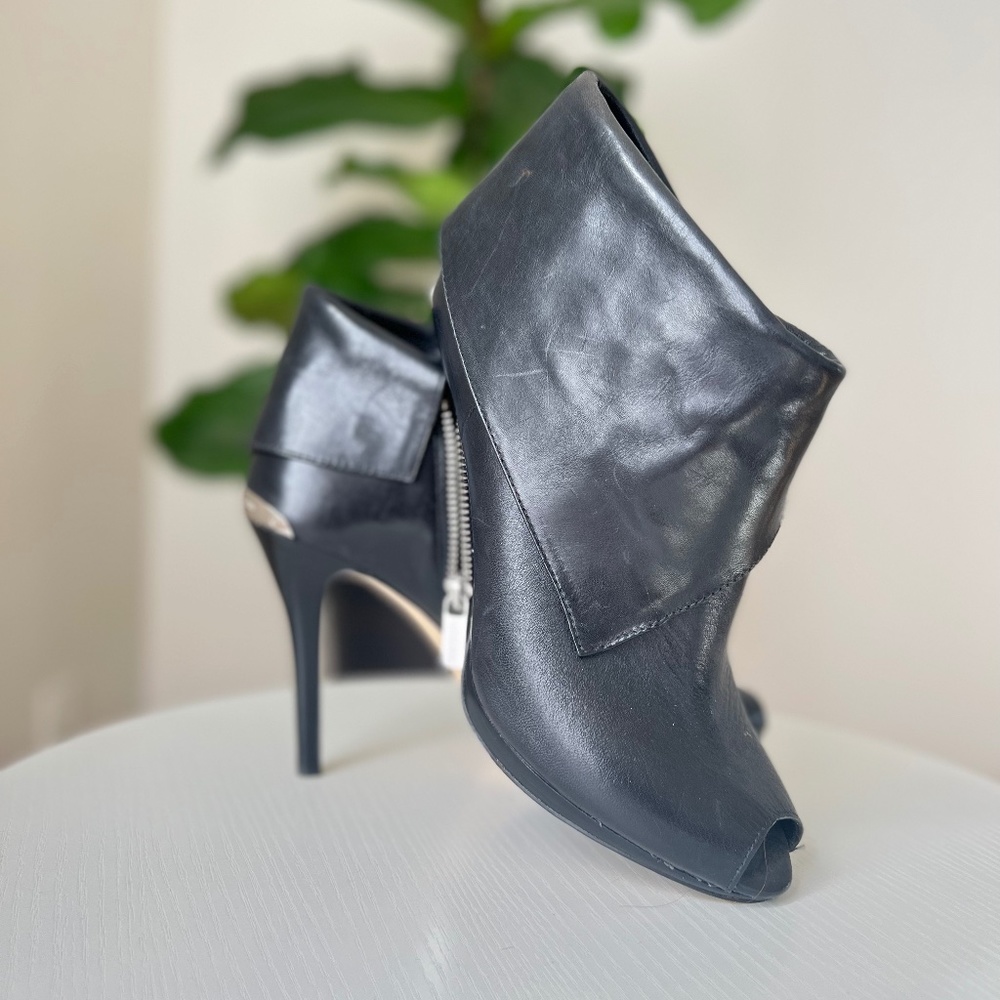 MICHAEL by Michael Kors - Kendra Peep Toe Bootie - Leather - Black - 8M
